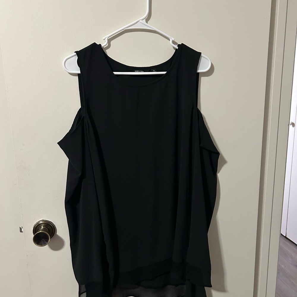 Elegant Black Women's Open Shoulder Top